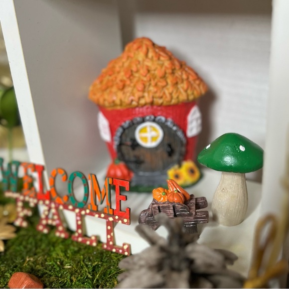 HELLO FALL FAIRY GARDEN GNOME VILLAGE GIFT SET - Picture 4 of 16